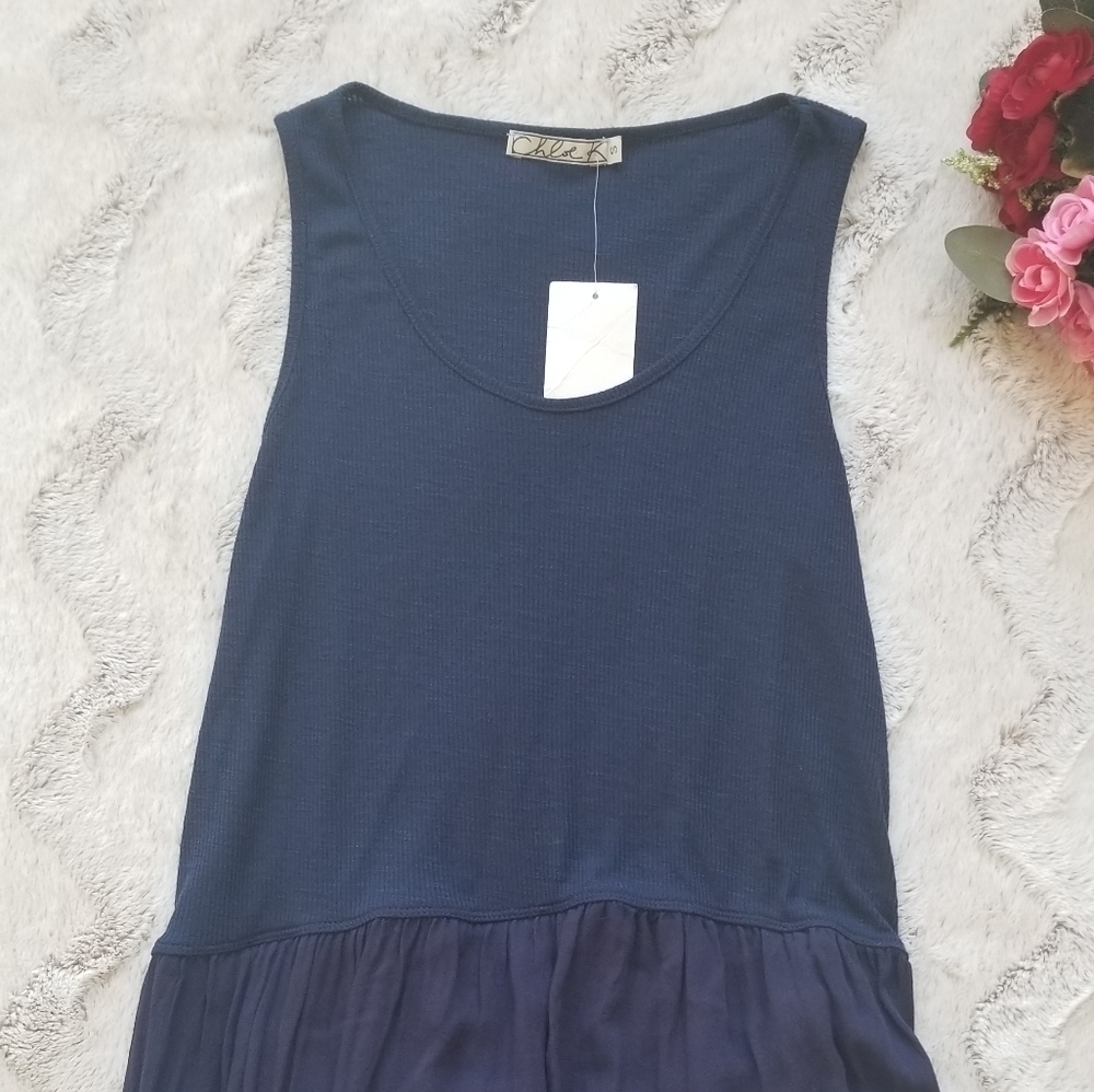 Chloe K Navy‎ Blue Sleeveless Tunic Knit Top Blouse